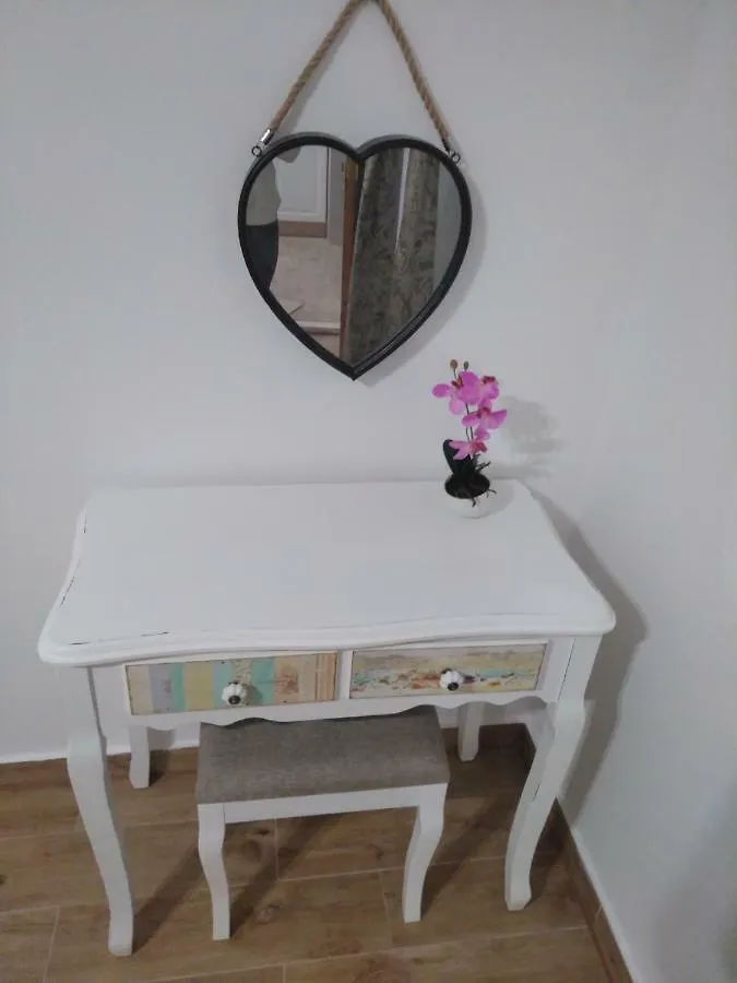 Apartment Center Roko Split 0*,
